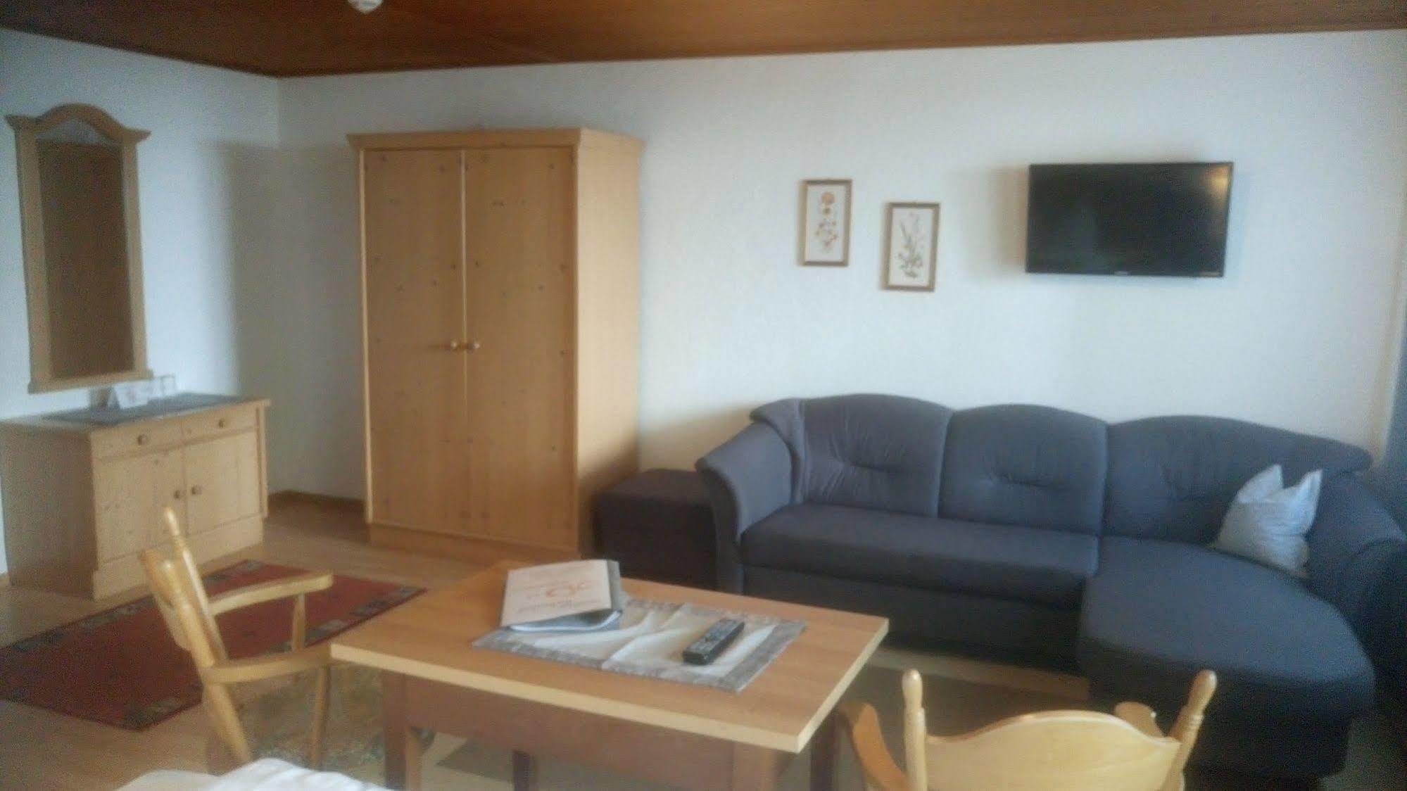 Pension Birkenhof ไมย์อาโฮเฟิน ภายนอก รูปภาพ