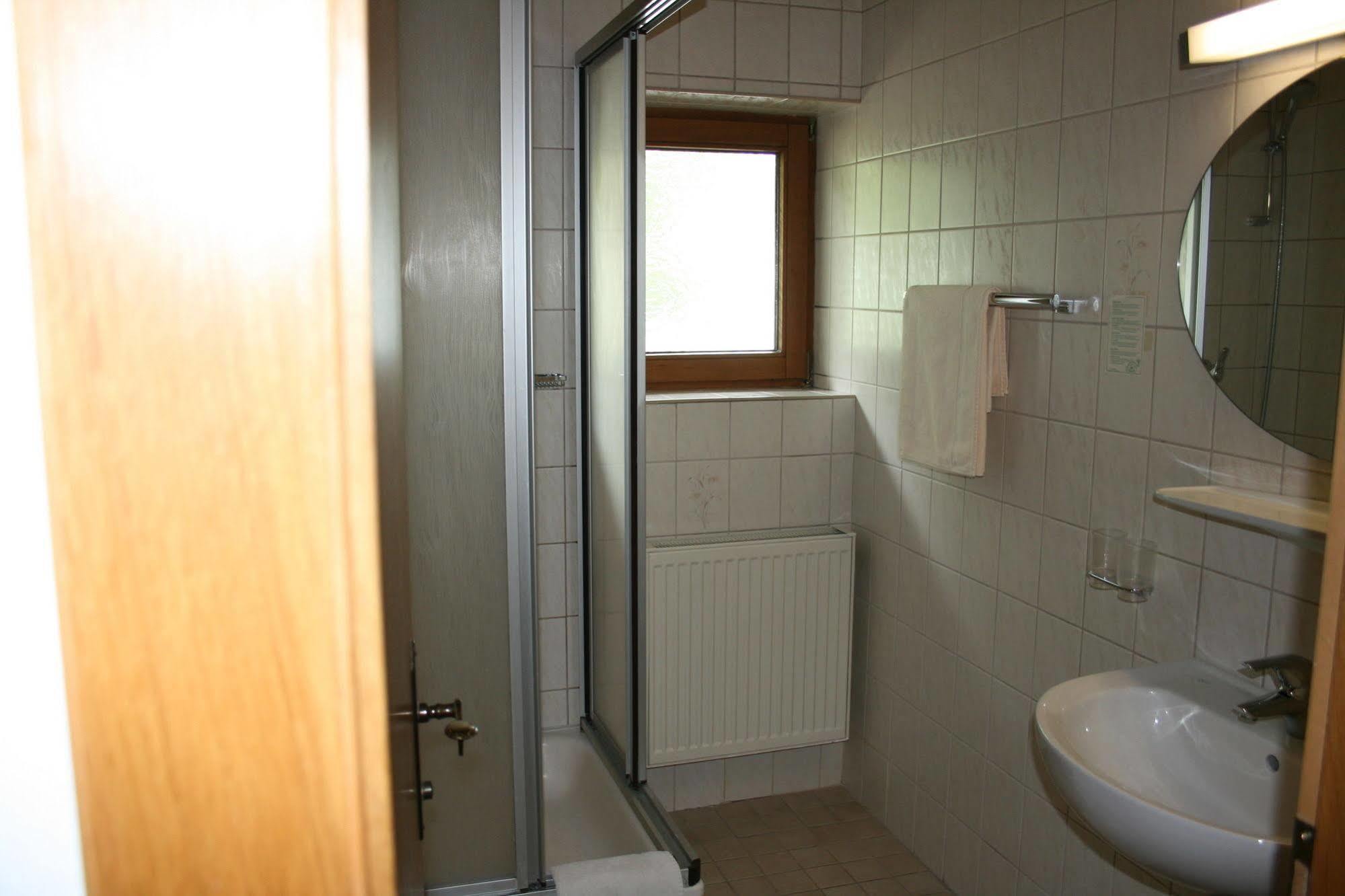 Pension Birkenhof ไมย์อาโฮเฟิน ภายนอก รูปภาพ